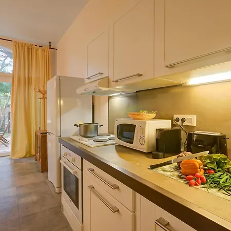 Lejlighed Villa Azzurra Front Beach - Pool - Happy Rentals *