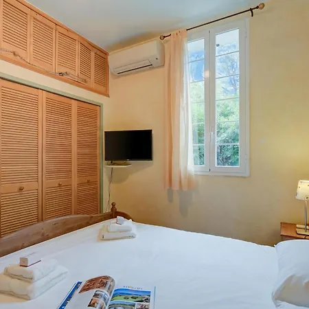アパート Villa Azzurra Front Beach - Pool - Happy Rentals