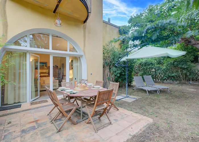 Azzurra Front - Happy *